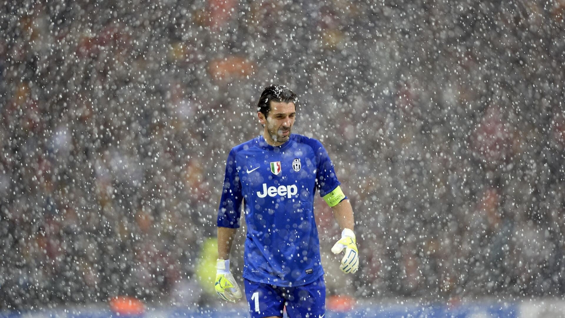 女篮姑娘们用行动诠释梦想，女篮的希望